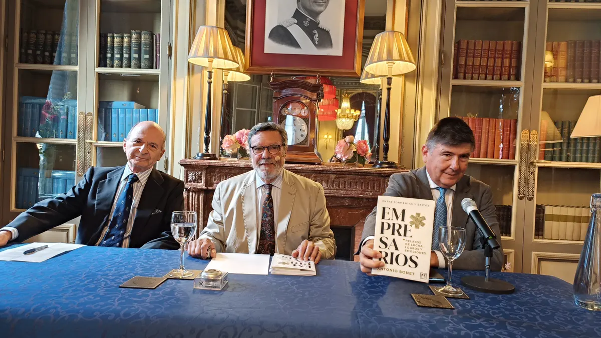 presentacion del libro empresarios de Antonio Bonet, Carlos Rodríguez Braun y Manuel Pimentel