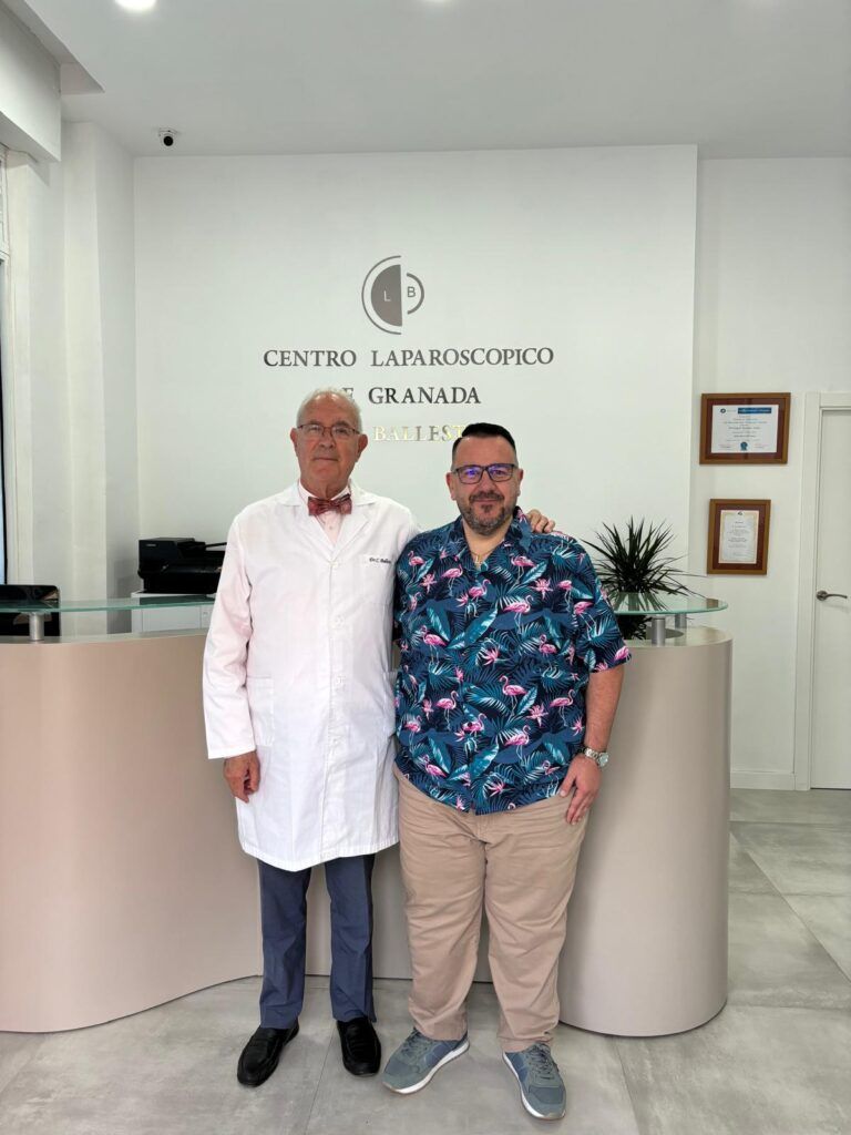 Dr. Ballesta, Centro Laparoscópico Dr. Ballesta , y paciente Eduardo